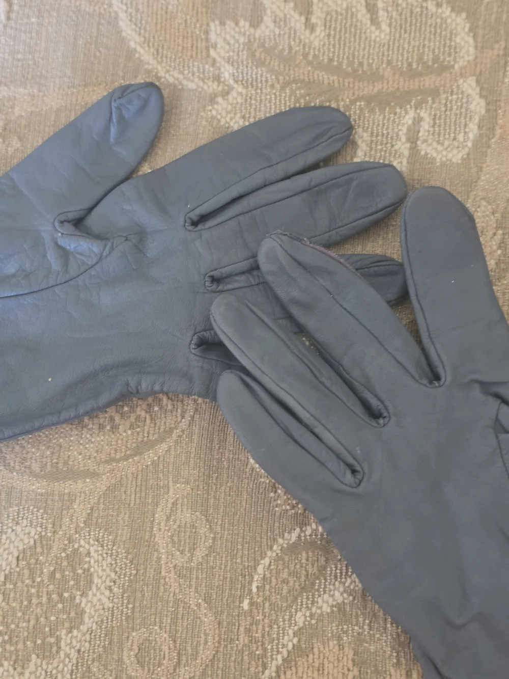 Classic Black Leather Gloves